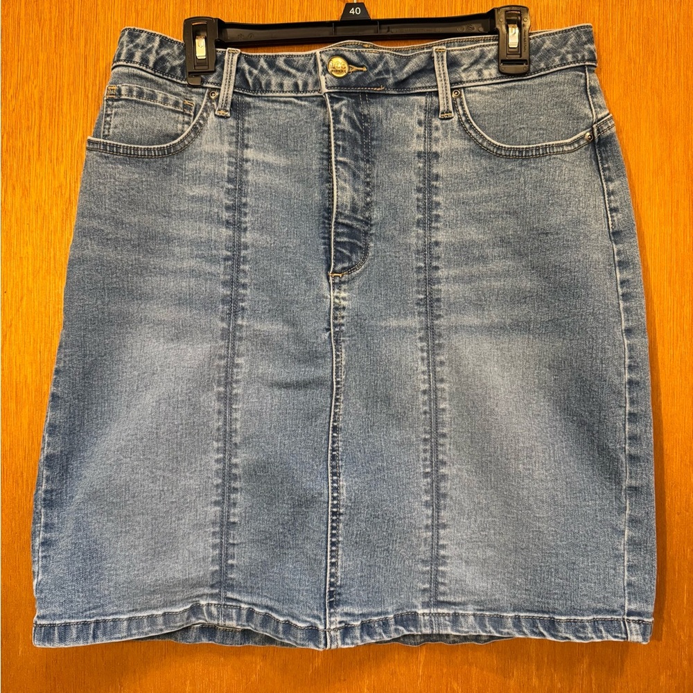 Women’s Vintage Lee Denim Skirt
